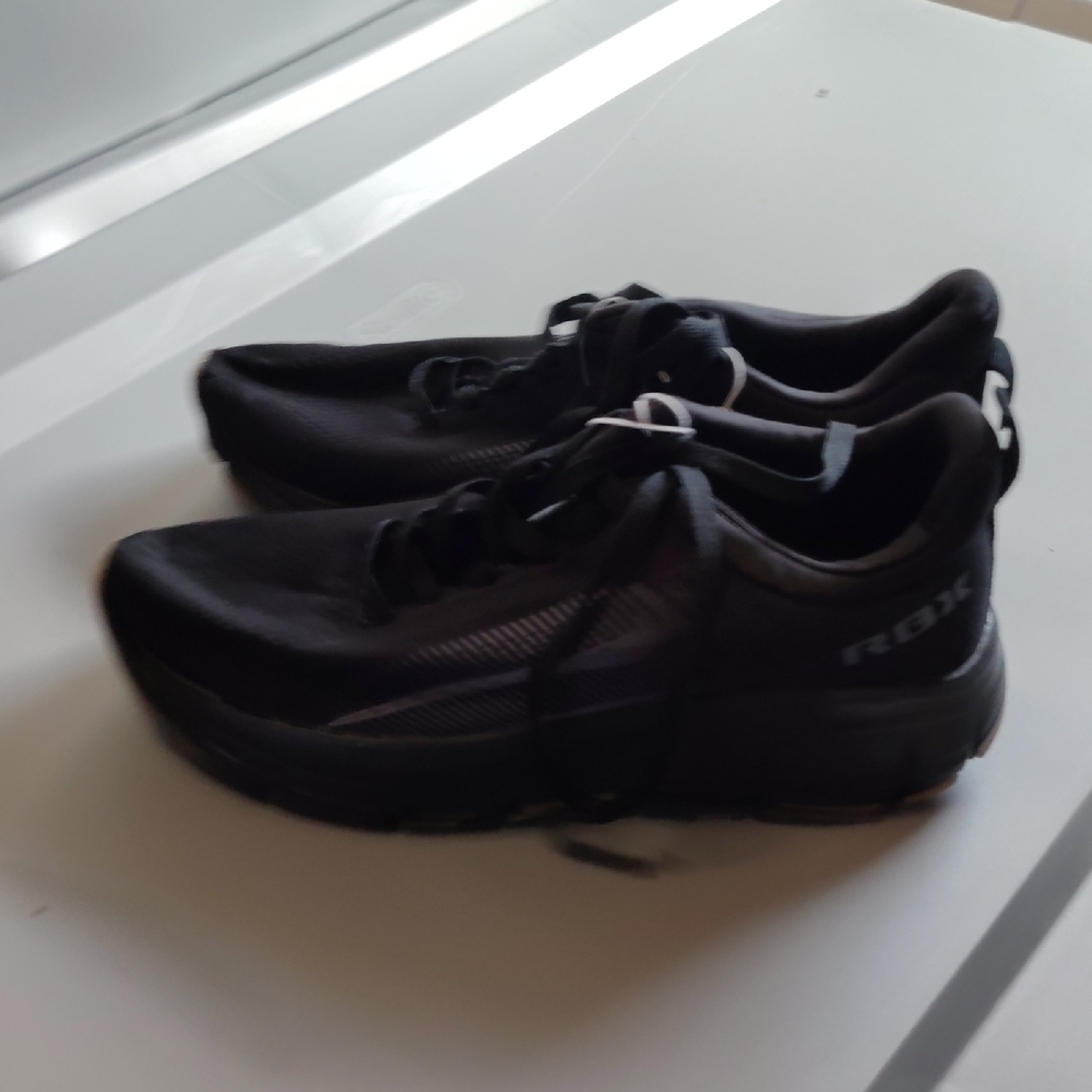 RBX Men's Sleek Black Athletic Shoes - Picture 3 of 7